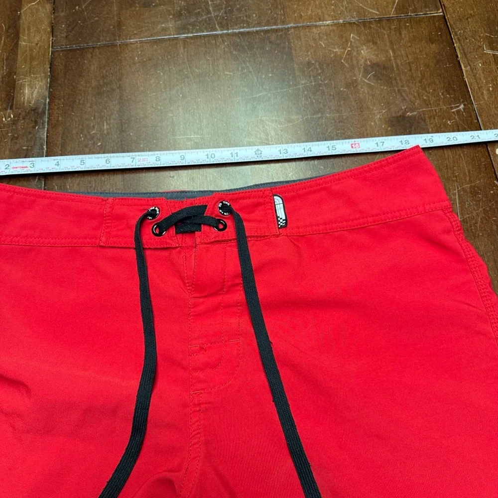 The North Face Board Shorts Mens 36 Red Cargo Pocket Swim Trunks